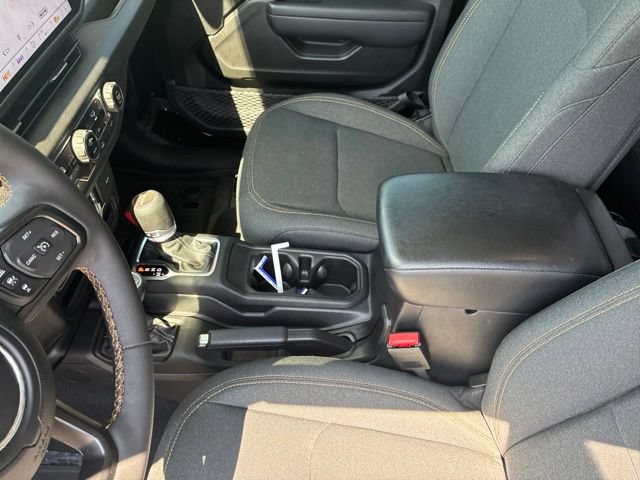 Used 2024 Jeep Gladiator Sport AWD/4WD image 78