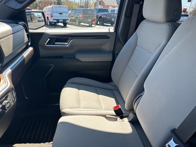 Used 2025 Chevrolet Silverado 1500 LT image 34