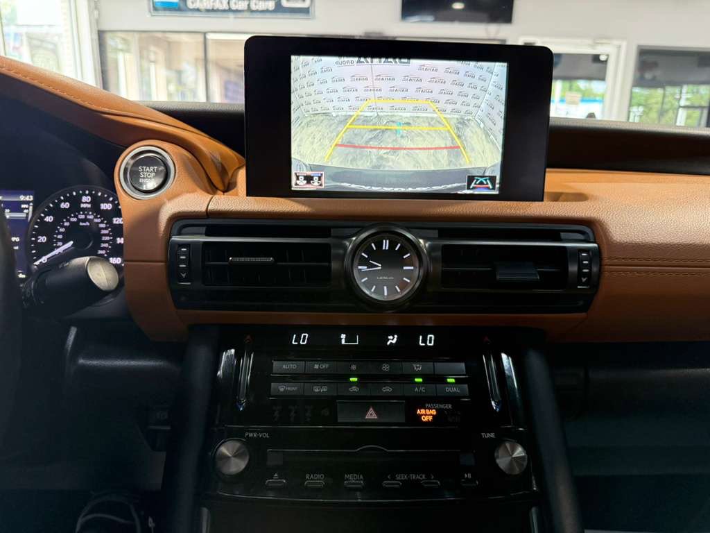 Used 2024 Lexus IS 350 F Sport RWD image 18
