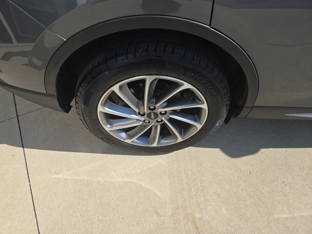 Certified 2024 Lincoln Corsair AWD w/ Equipment Group 101A image 19