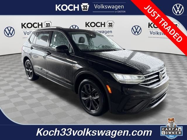 Used 2023 Volkswagen Tiguan SE w/ Panoramic Sunroof Package