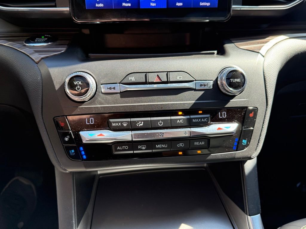 Used 2020 Ford Explorer Limited RWD image 30