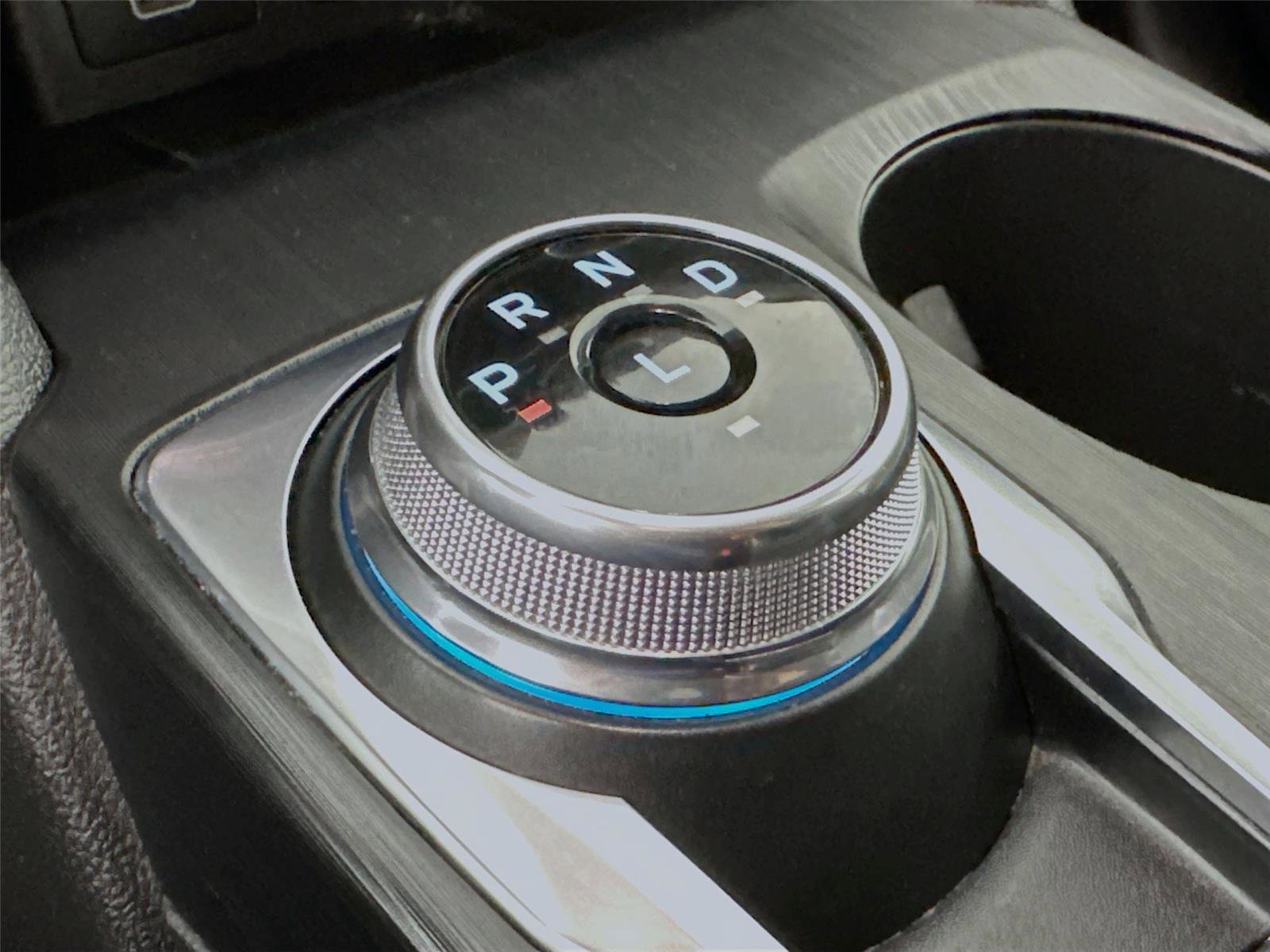 Used 2025 Ford Escape ST-Line image 15