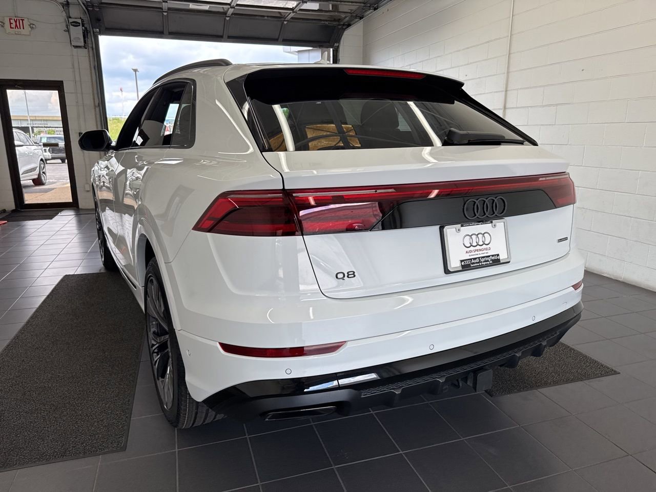 New 2025 Audi Q8 Premium Plus image 6