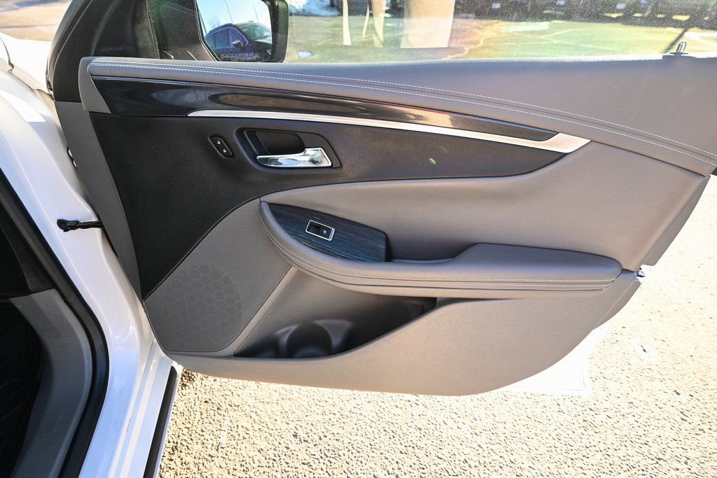 Used 2018 Chevrolet Impala LS image 25