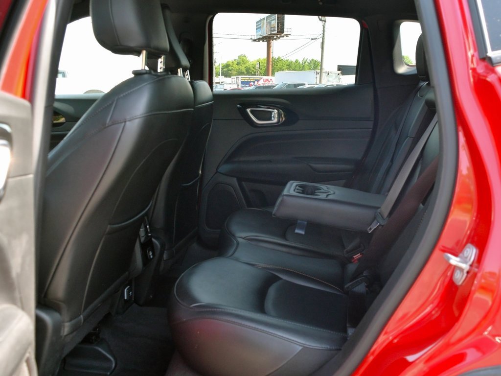 Used 2023 Jeep Compass Limited image 31