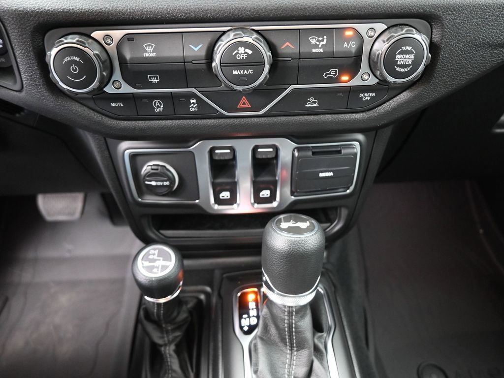 New 2026 Jeep Wrangler Sport AWD/4WD image 9