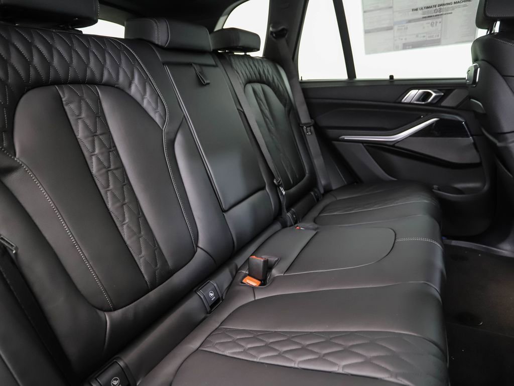 New 2026 BMW X5 M60i image 27