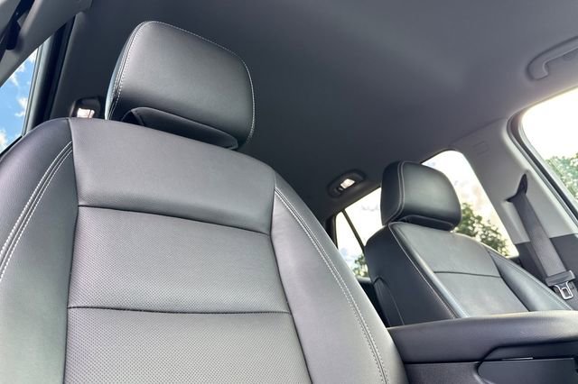 Used 2023 GMC Terrain SLT w/ Elevation Edition FWD image 20