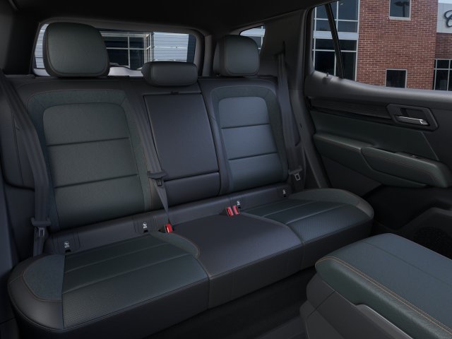 New 2027 GMC Terrain AT4 w/ LPO, Black Badging Package AWD/4WD image 17