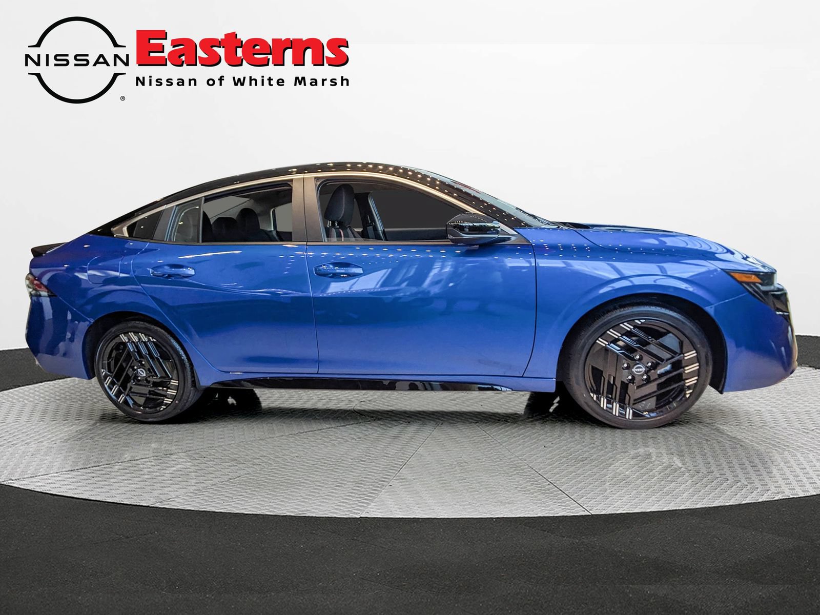 New 2027 Nissan Sentra SR w/ Floor Mat Package FWD image 5