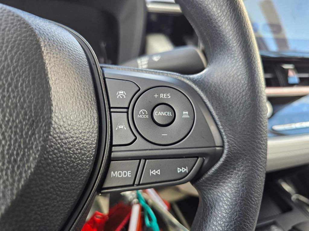 New 2026 Toyota Corolla Cross L image 33