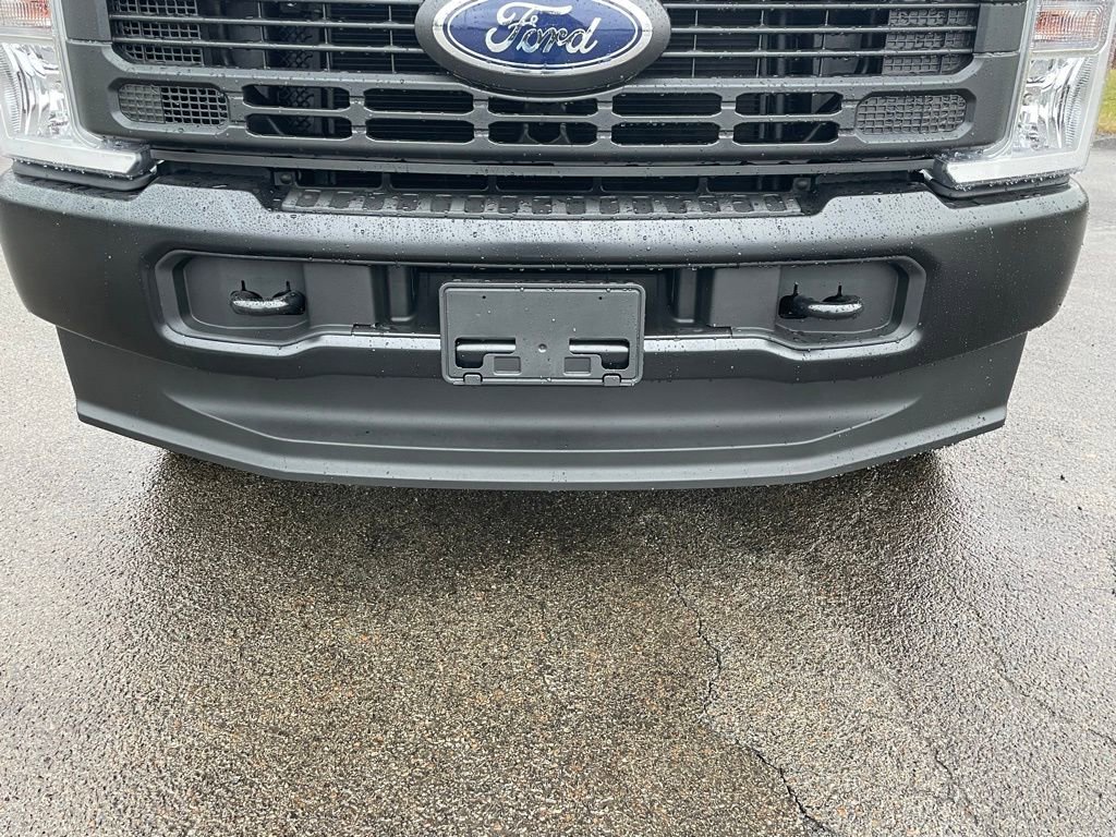 New 2026 Ford F250 XL image 9