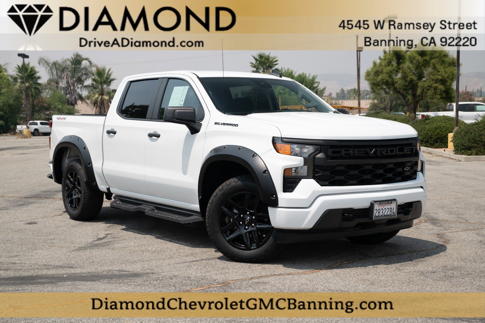 Used 2024 Chevrolet Silverado 1500 Custom w/ Turbomax Blackout Package image 1
