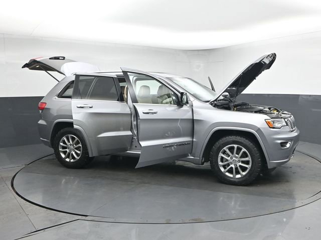 Used 2018 Jeep Grand Cherokee Overland image 49