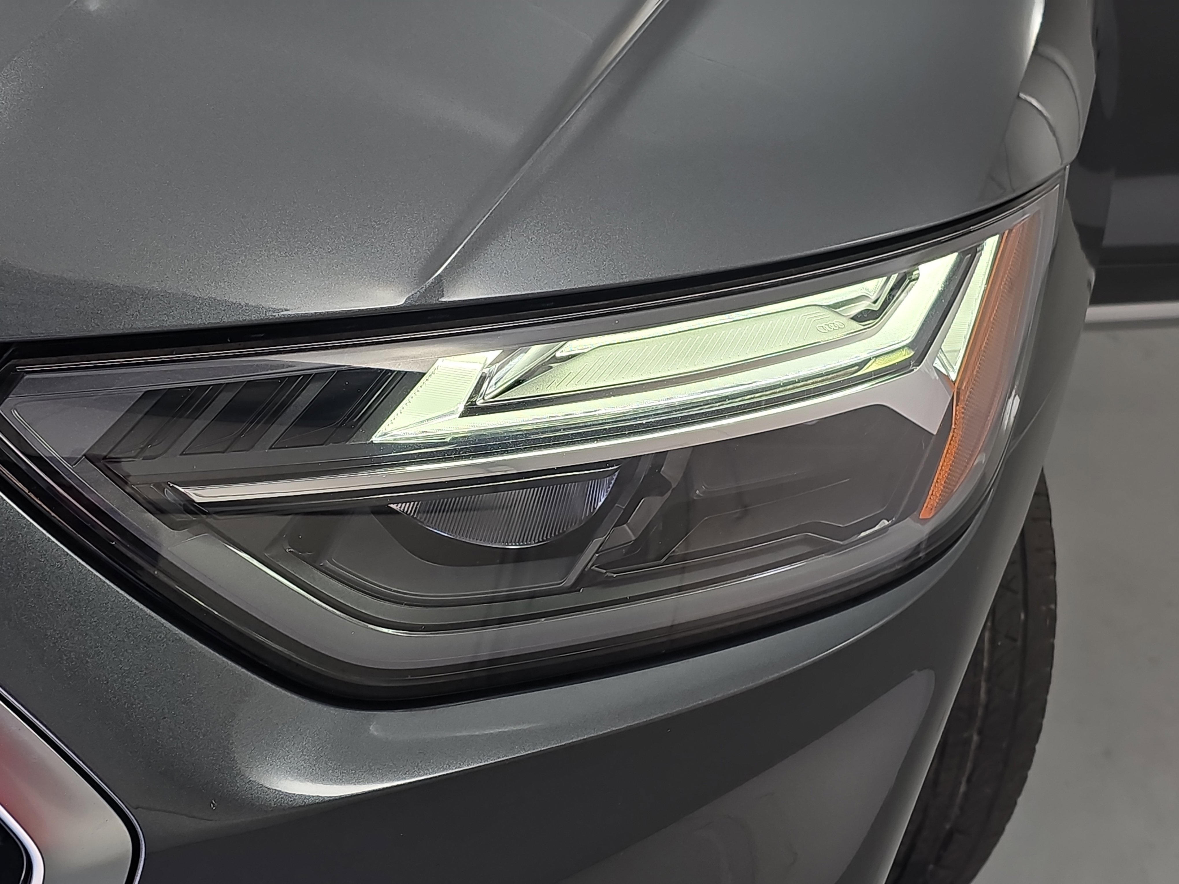 Used 2023 Audi Q5 2.0T Premium w/ Convenience Package image 32