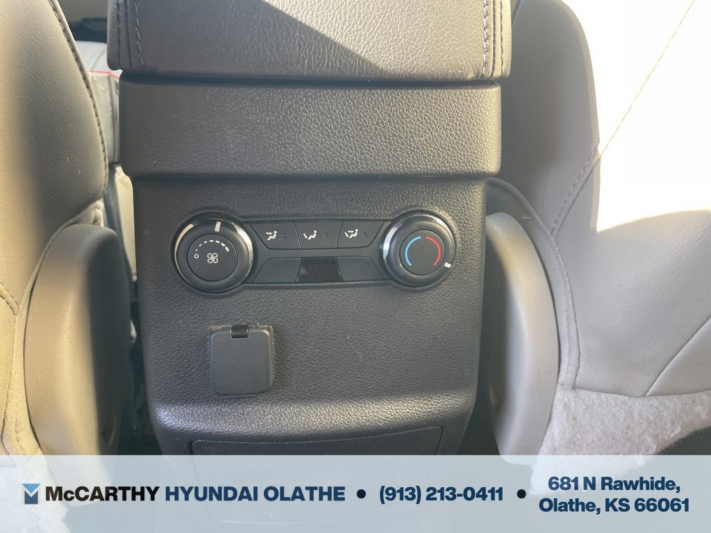 Used 2013 Ford Explorer XLT image 22