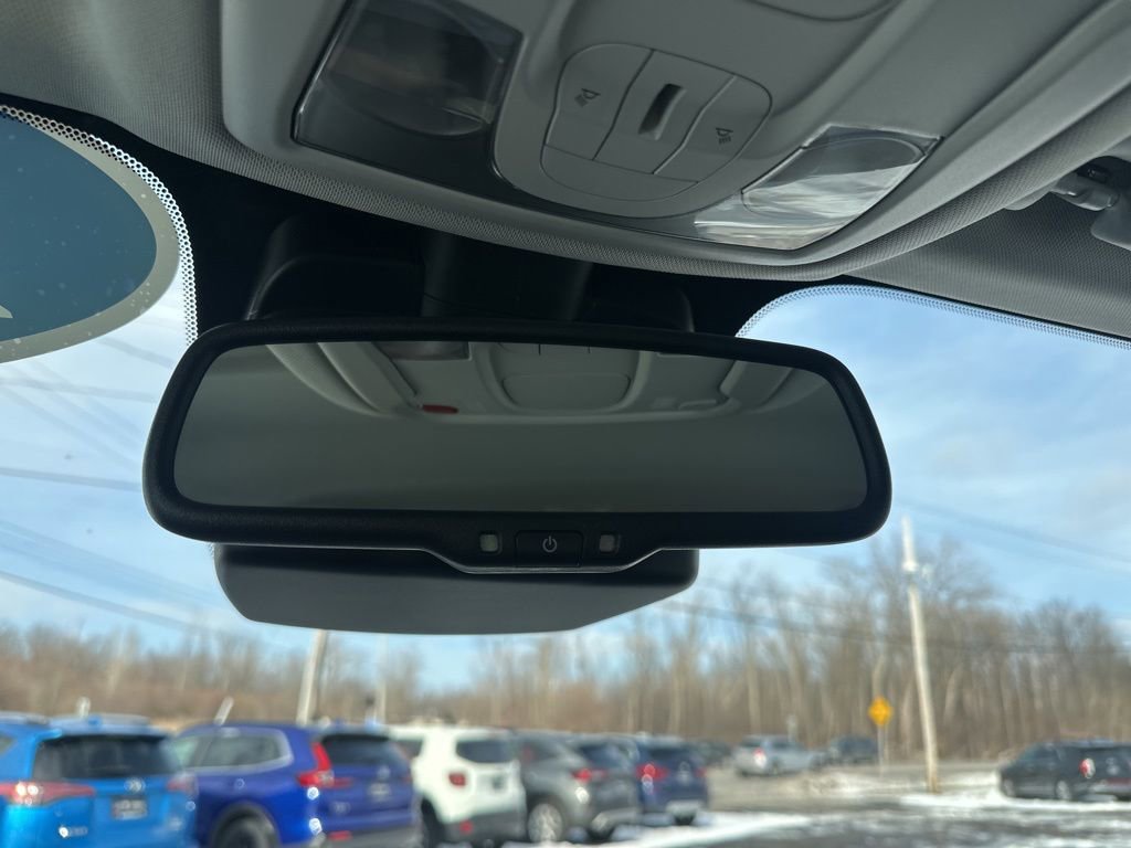 Used 2022 Jeep Renegade Latitude w/ Convenience Group image 27