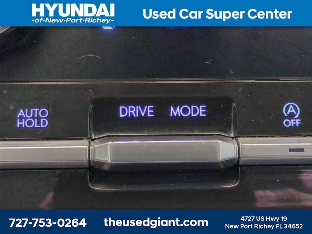Used 2024 Hyundai Santa Fe Limited FWD image 28