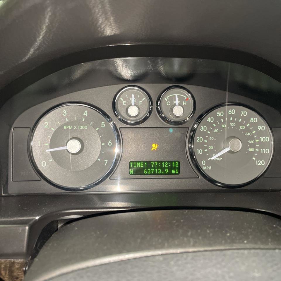 Used 2008 Mercury Milan Premier image 22