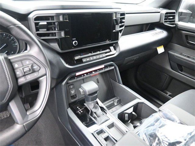 Used 2025 Toyota Tundra SR image 31