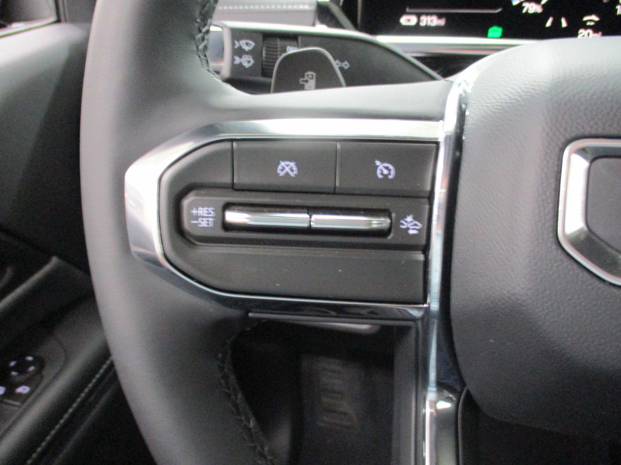 New 2026 GMC Sierra EV Elevation w/ Premium Package image 19