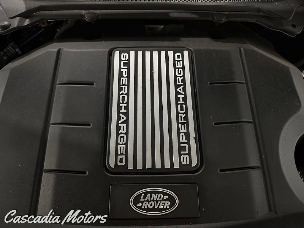 Used 2018 Land Rover Range Rover Autobiography image 33