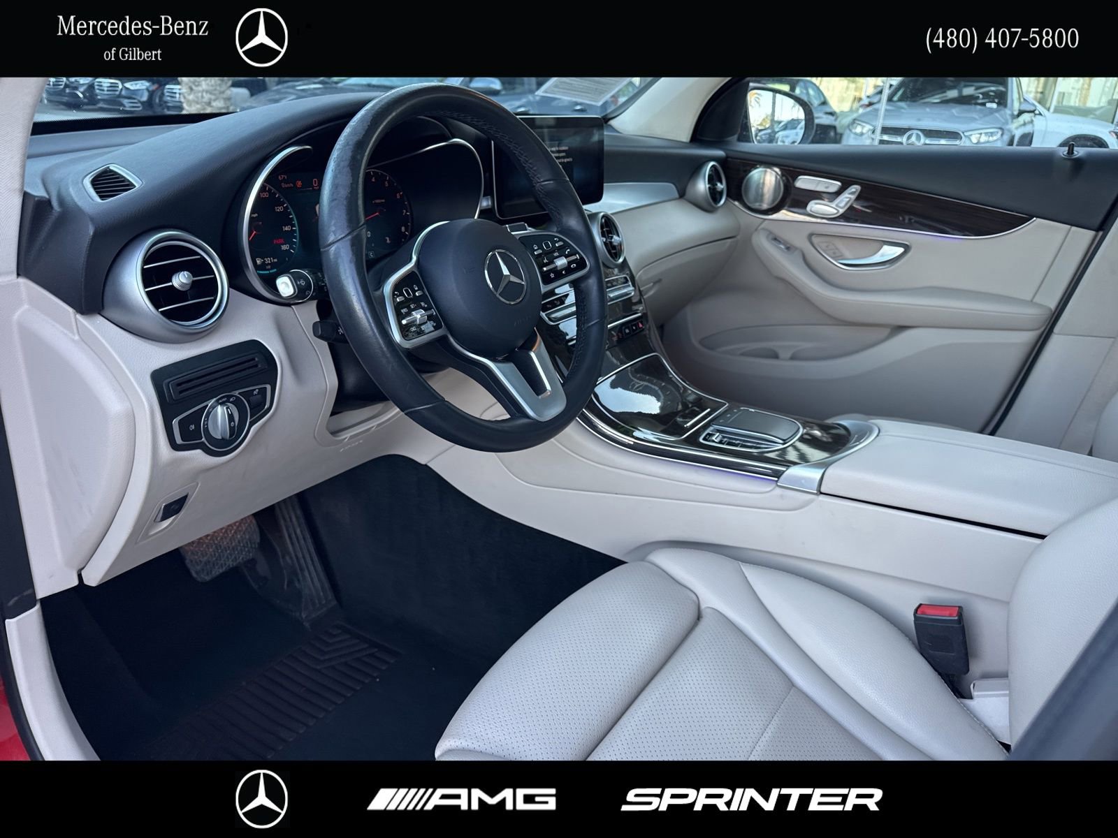Used 2021 Mercedes-Benz GLC 300 4MATIC w/ Premium Package image 10