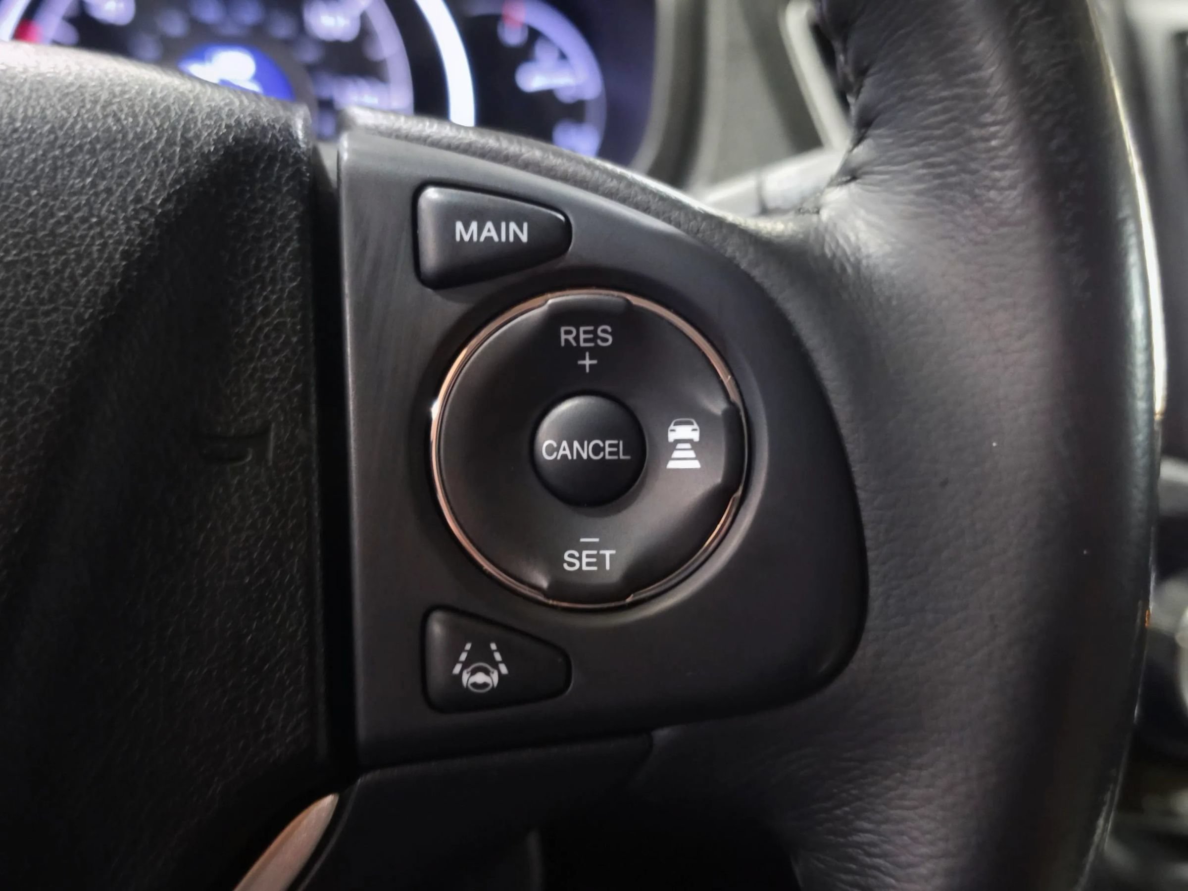 Used 2015 Honda CR-V Touring image 25