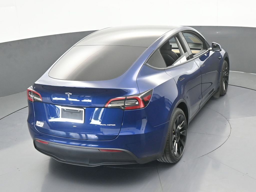 Used 2021 Tesla Model Y Long Range image 52
