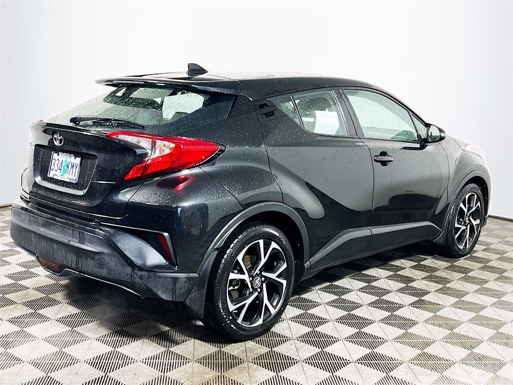 Certified 2018 Toyota C-HR XLE image 8