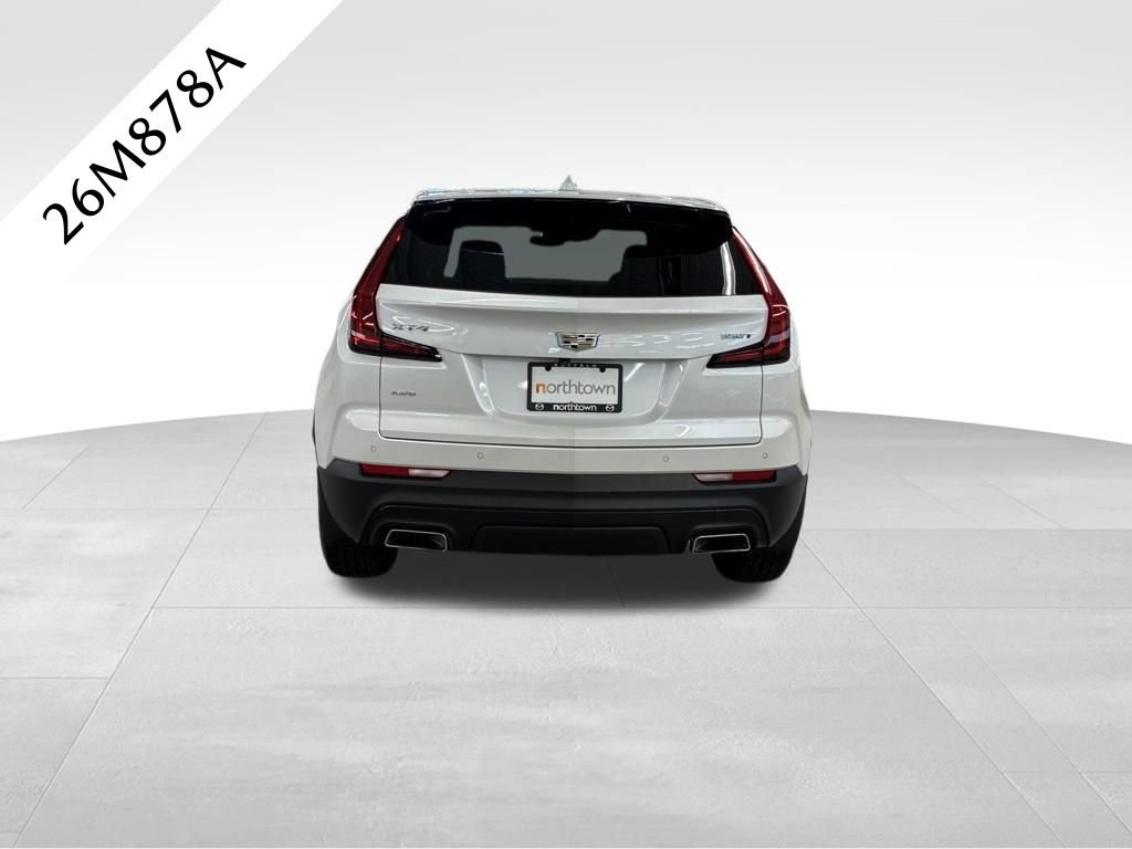 Used 2022 Cadillac XT4 Luxury w/ Cold Weather Package AWD/4WD image 34