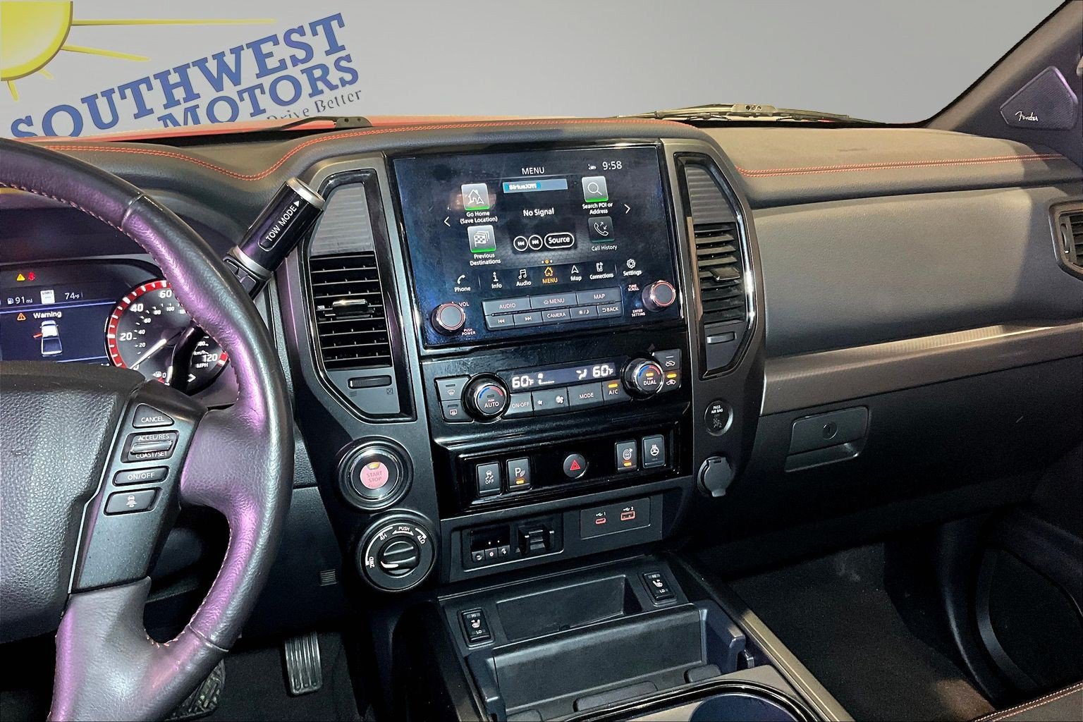 Used 2021 Nissan Titan PRO-4X w/ Pro-4x Convenience Package AWD/4WD image 11