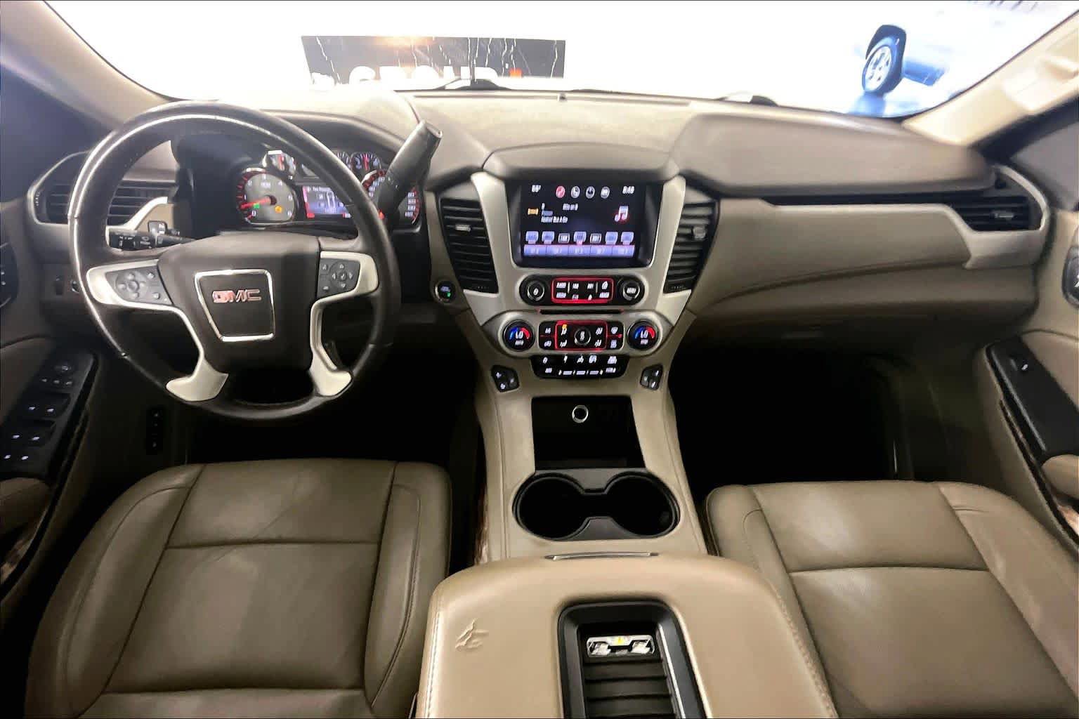 Used 2016 GMC Yukon SLT image 15