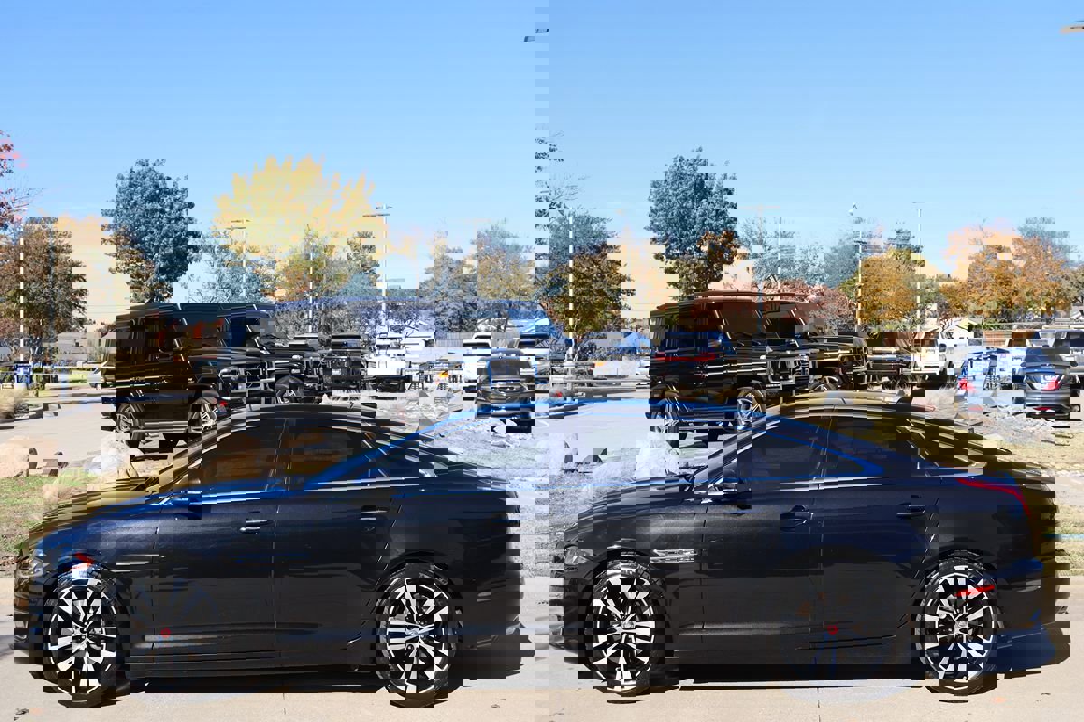 Used 2019 Jaguar XJ L Portfolio image 7