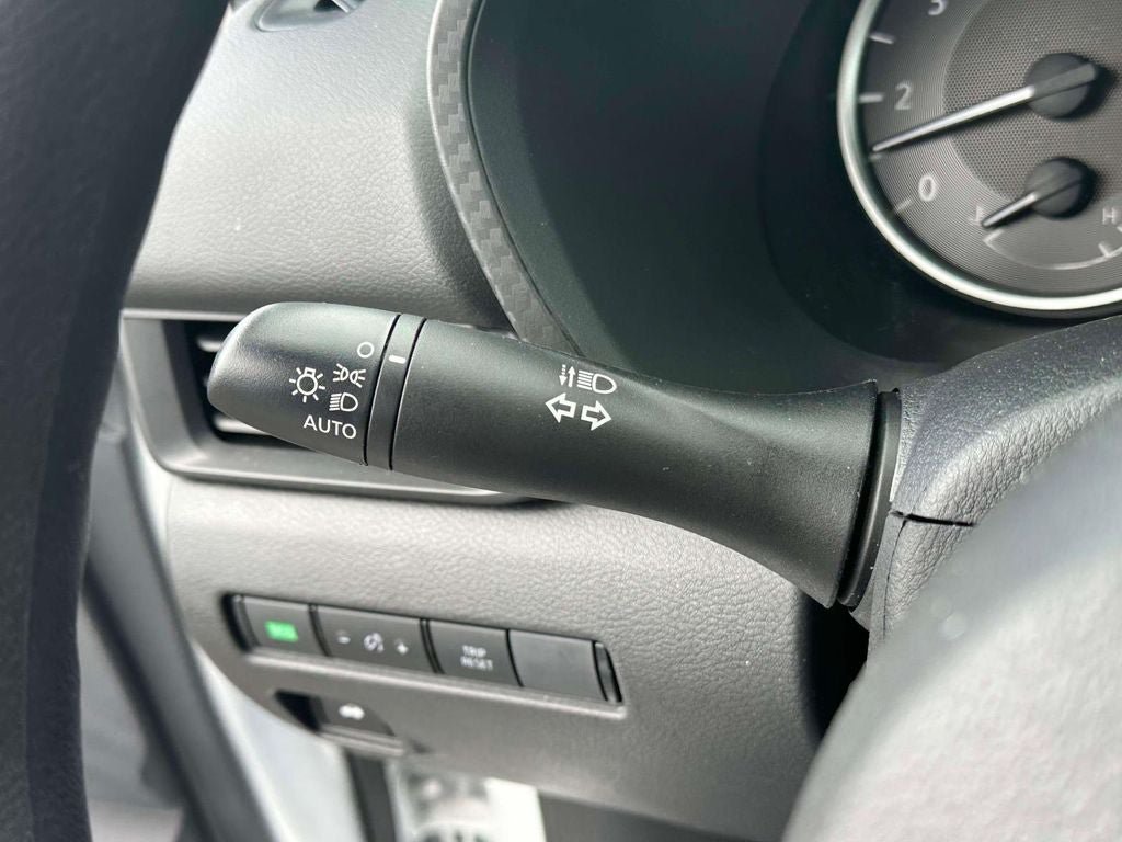 Used 2025 Nissan Sentra S FWD image 20