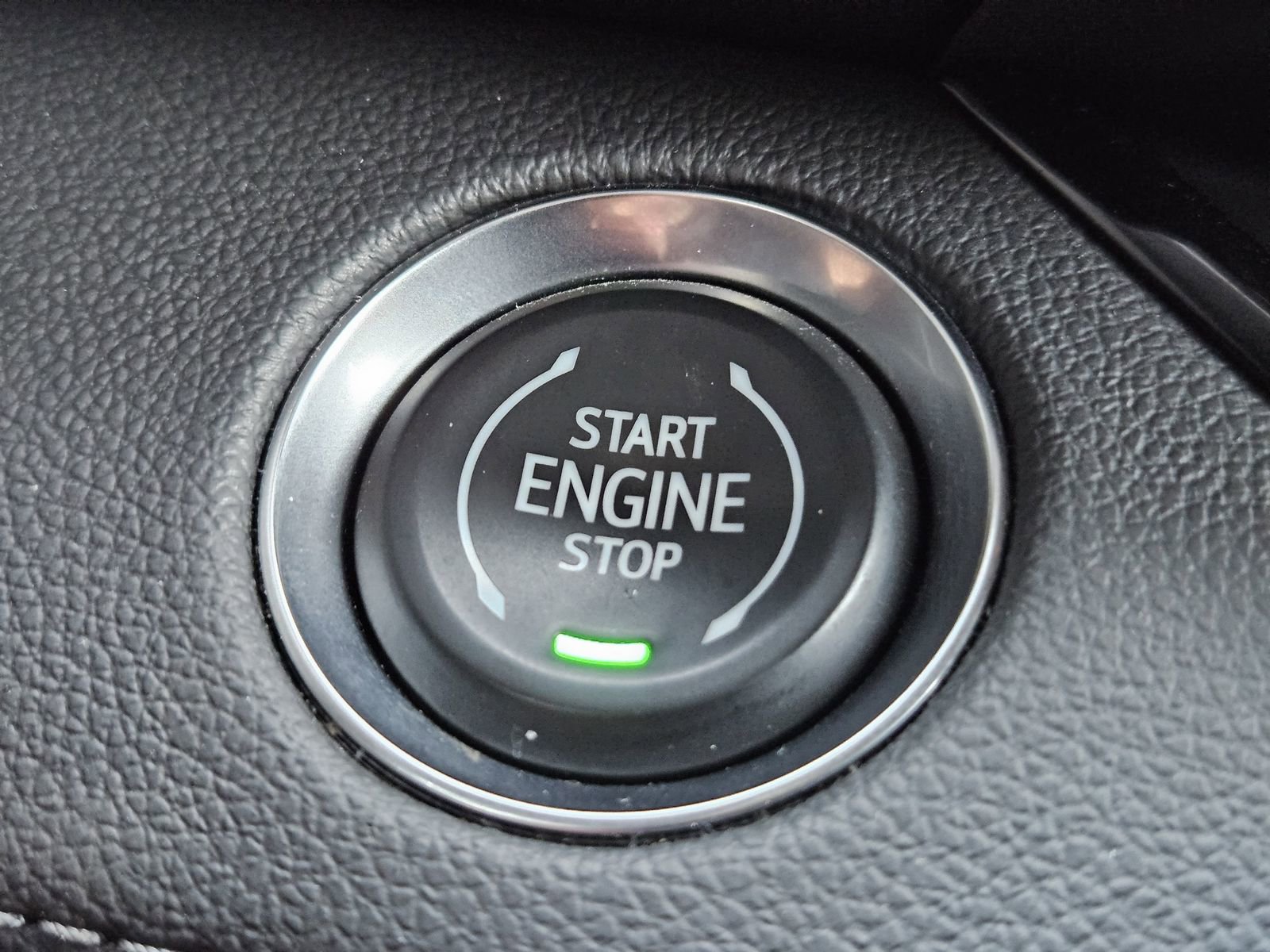 Used 2025 Buick Enclave Sport Touring image 25