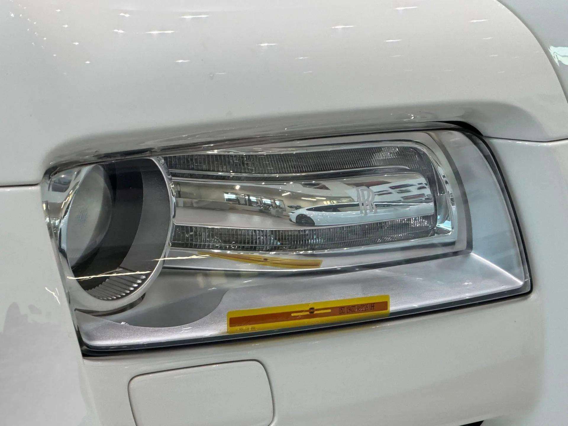 Used 2012 Rolls-Royce Ghost image 10