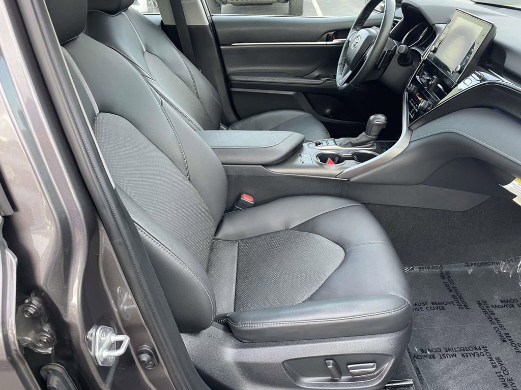 Used 2023 Toyota Camry XSE w/ Cold Weather Package image 49