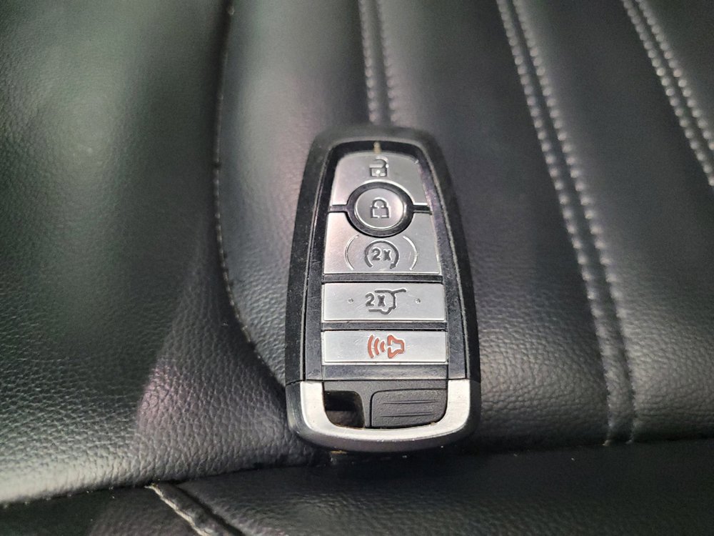 Used 2023 Ford Edge SEL w/ Convenience Package image 32