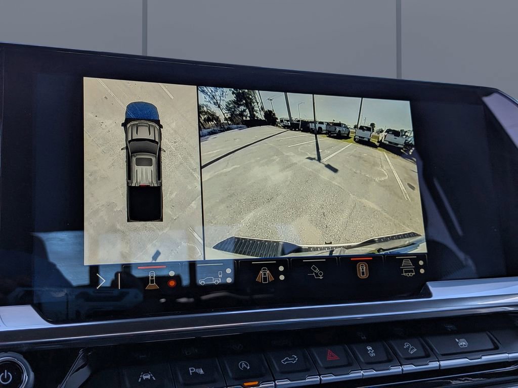 Used 2025 Chevrolet Silverado 1500 High Country w/ Technology Package image 22