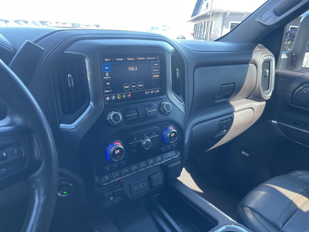 Used 2021 GMC Sierra 3500 Denali w/ Denali Ultimate Package image 29