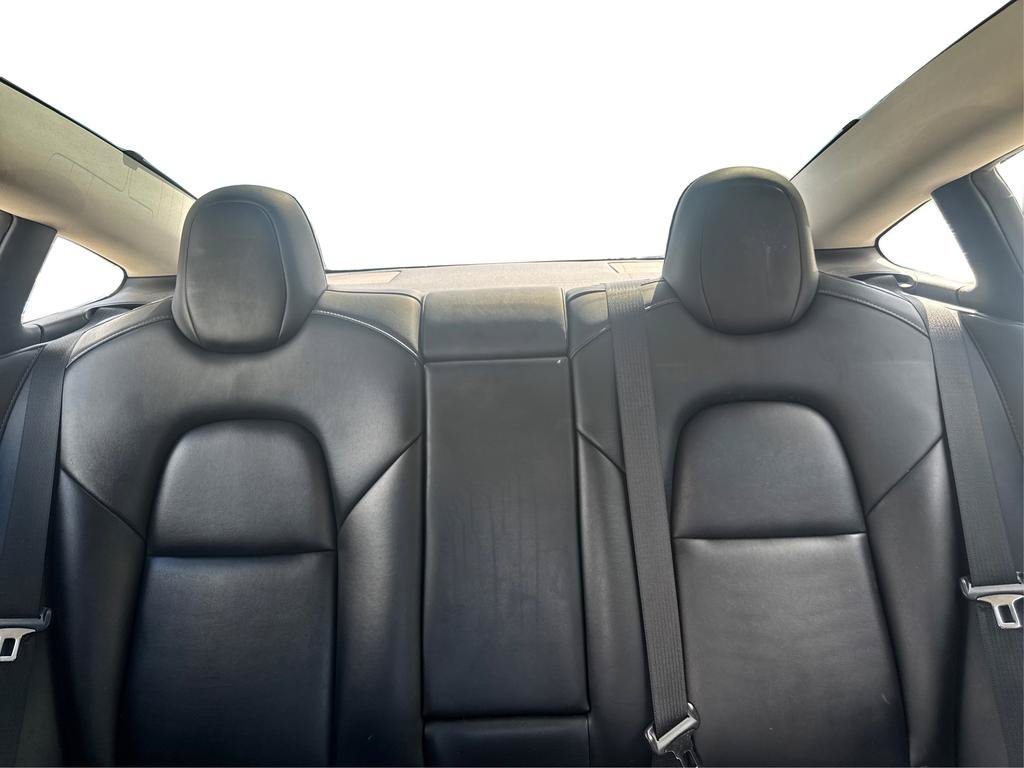 Used 2022 Tesla Model 3 Long Range AWD/4WD image 12