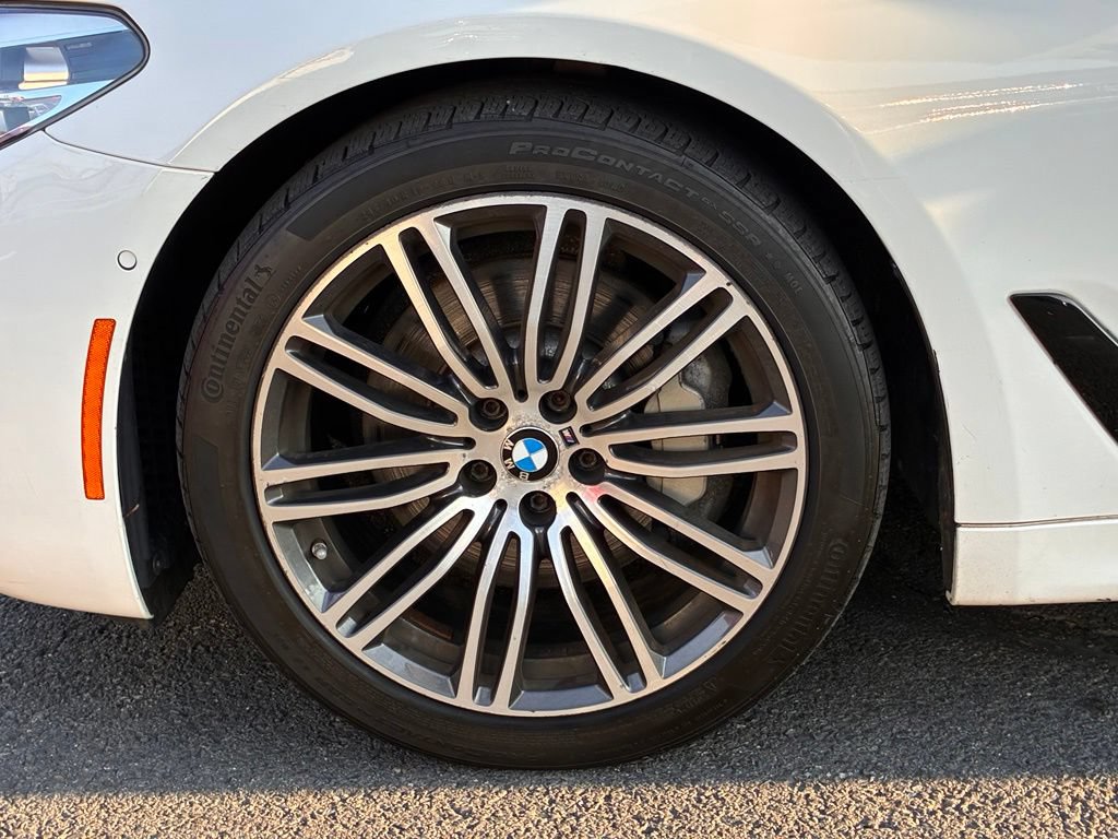 Used 2018 BMW 530i xDrive AWD/4WD image 50