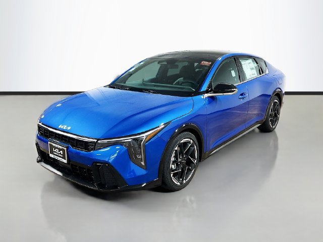 New 2025 Kia K4 EX w/ GT-Line Sunroof Package FWD image 3