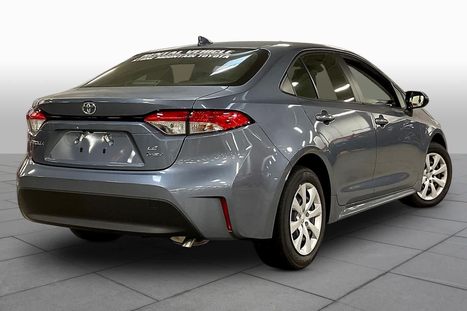 Used 2026 Toyota Corolla LE FWD image 13