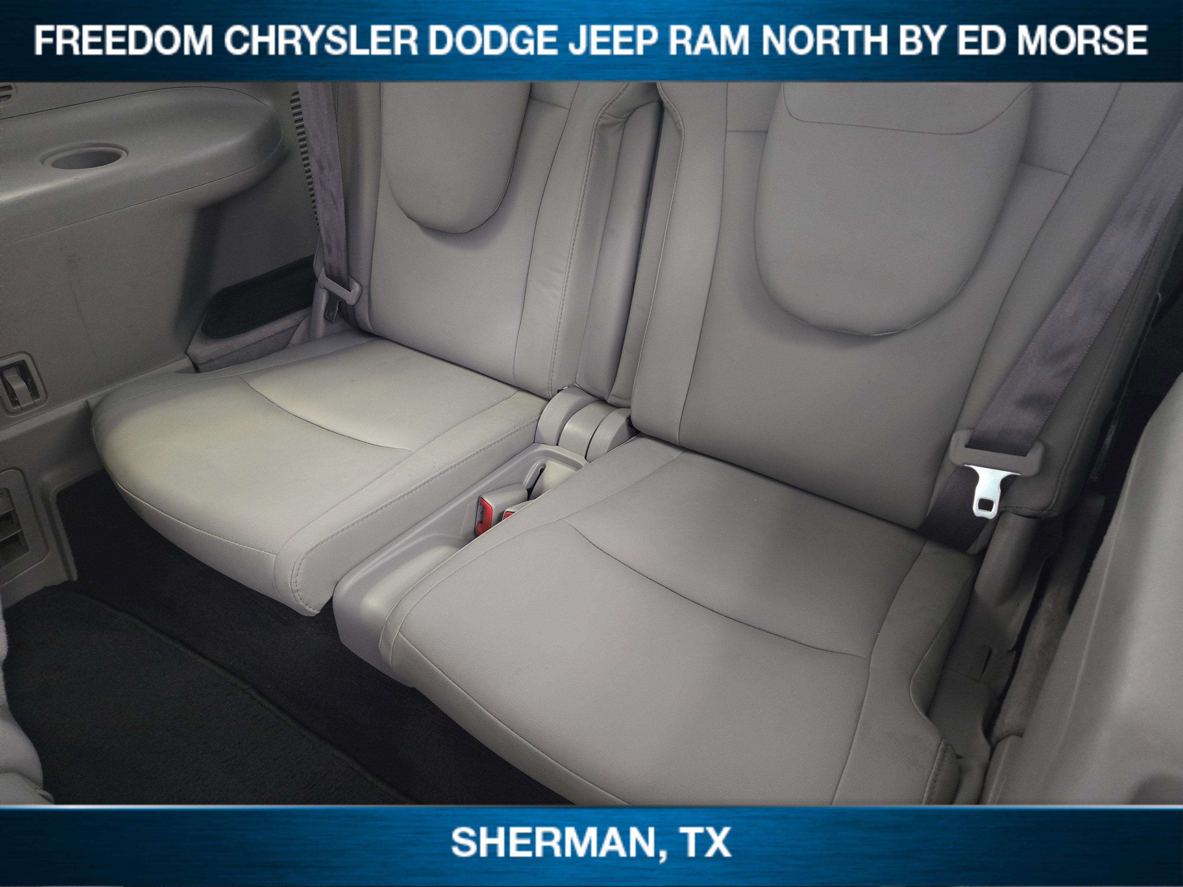 Used 2012 Toyota Highlander FWD w/ Tow Pkg image 19