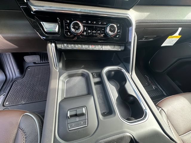 New 2026 GMC Sierra 2500 Denali w/ Denali Reserve Package AWD/4WD image 21