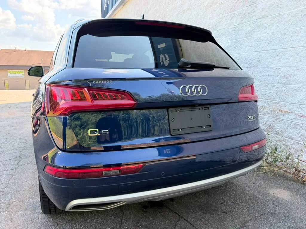 Used 2018 Audi Q5 Prestige w/ Prestige Package AWD/4WD image 13