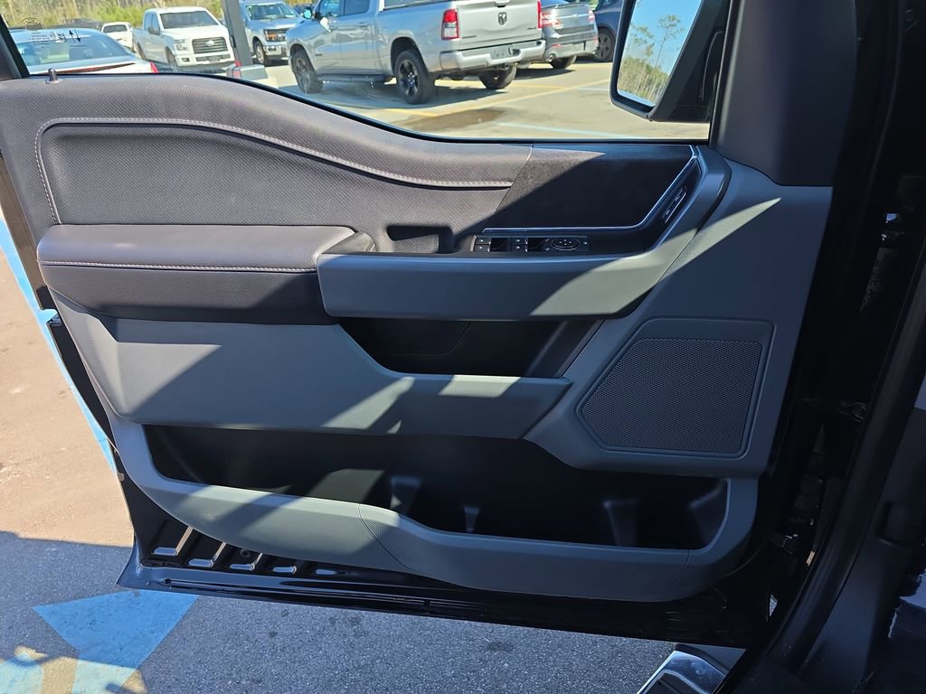 Used 2025 Ford F150 XLT w/ Equipment Group 301A Standard image 29